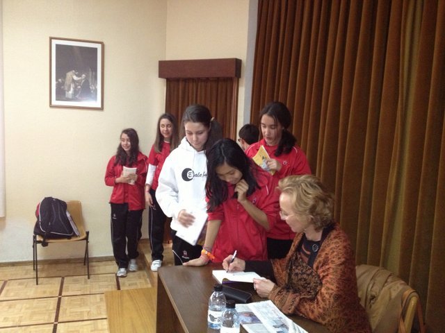 Encuentro con Blanca Álvarez Encuentro con Blanca Álvarez