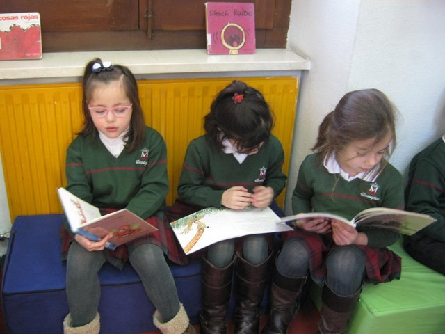 Biblioteca Municipal Gabriel y Galán Biblioteca Municipal Gabriel y Galán