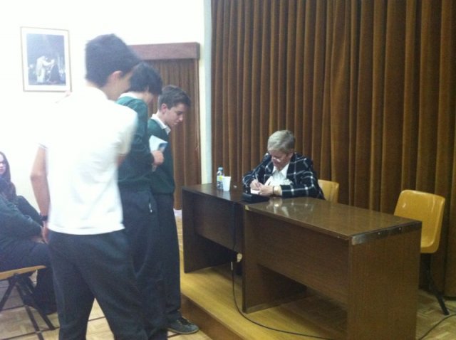 Encuentro con una escritora Encuentro con una escritora