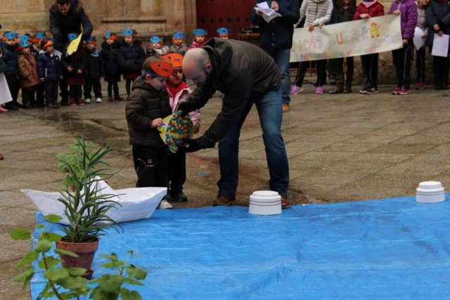 Día Escolar de la No Violencia y la Paz Día Escolar de la No Violencia y la Paz