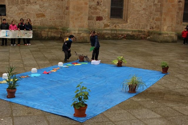 Día Escolar de la No Violencia y la Paz Día Escolar de la No Violencia y la Paz