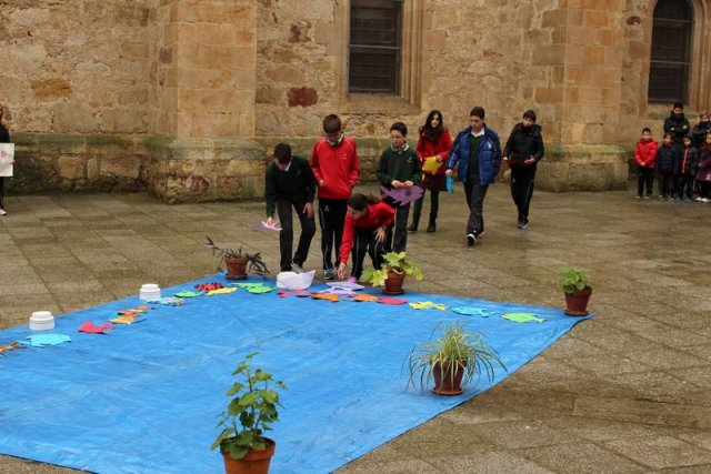 Día Escolar de la No Violencia y la Paz Día Escolar de la No Violencia y la Paz
