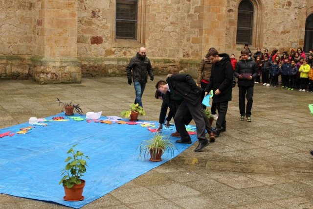 Día Escolar de la No Violencia y la Paz Día Escolar de la No Violencia y la Paz
