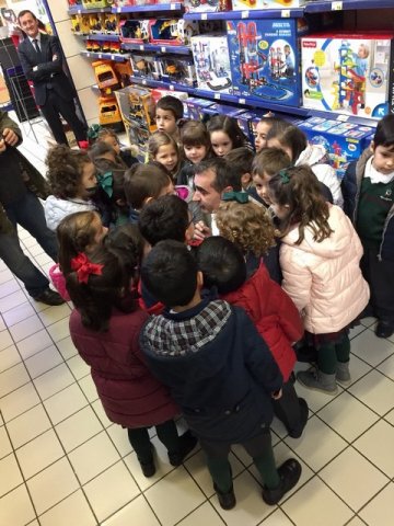 Infantil hace la compra Infantil hace la compra