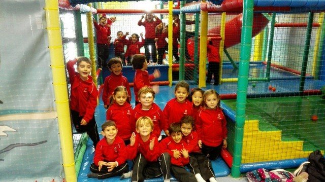 Infantil hace la compra Infantil hace la compra