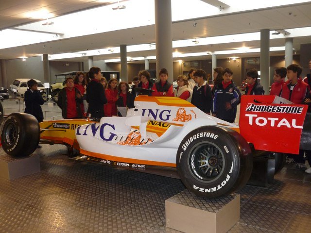 Museo Automoción 2010 5º B Primaria Museo Automoción 2010 5º B Primaria