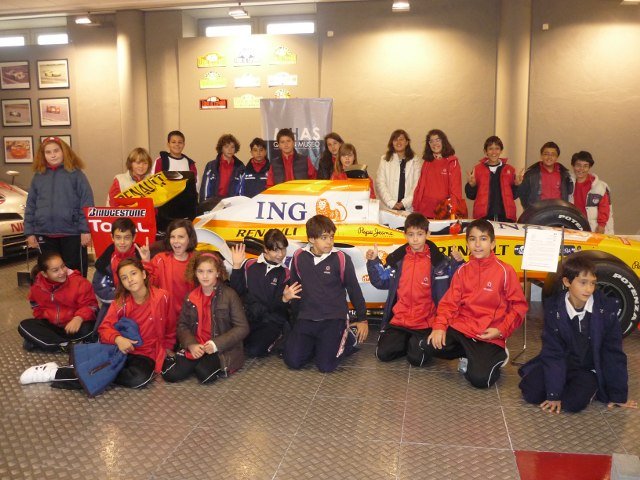Museo Automoción 2010 5º B Primaria Museo Automoción 2010 5º B Primaria