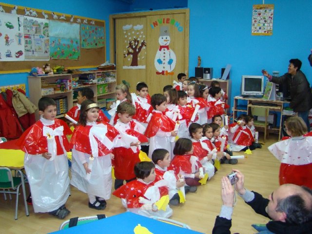 Los más pequeños disfrutan del carnaval Los más pequeños disfrutan del carnaval