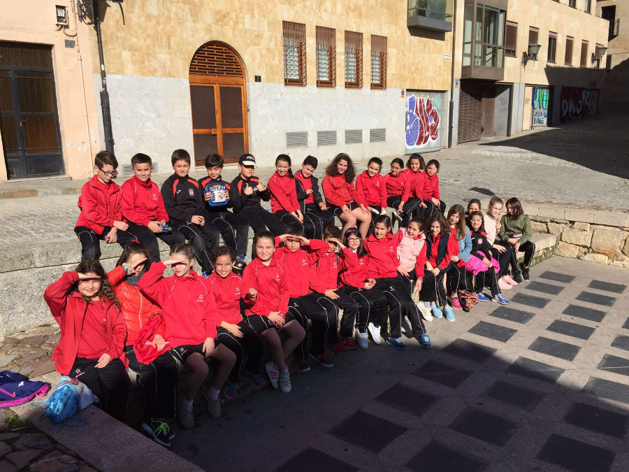 A la cueva nos fuimos A la cueva nos fuimos