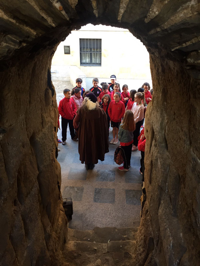 A la cueva nos fuimos A la cueva nos fuimos