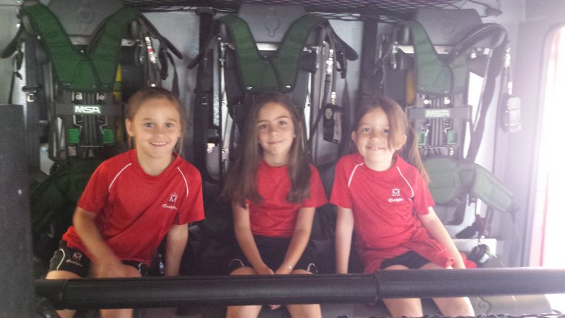 A los bomberos… ¡les encantamos! A los bomberos… ¡les encantamos!