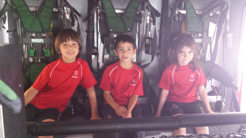 A los bomberos… ¡les encantamos! A los bomberos… ¡les encantamos!