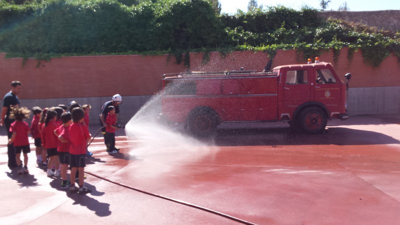A los bomberos… ¡les encantamos! A los bomberos… ¡les encantamos!