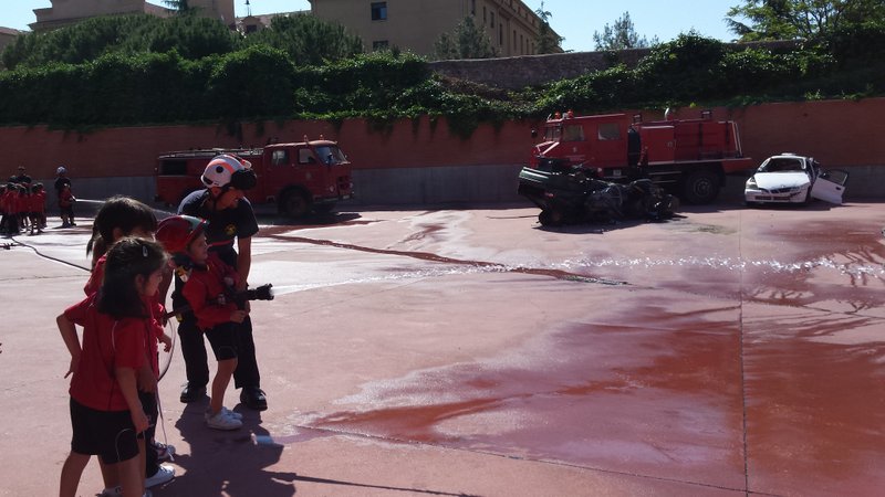 A los bomberos… ¡les encantamos! A los bomberos… ¡les encantamos!