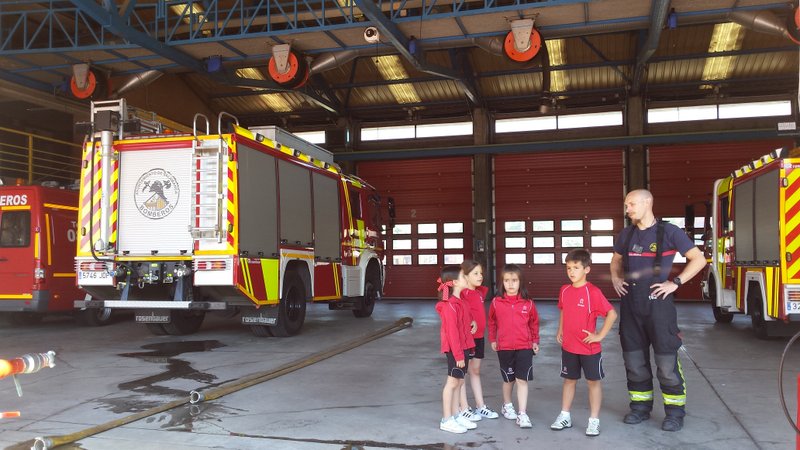 A los bomberos… ¡les encantamos! A los bomberos… ¡les encantamos!