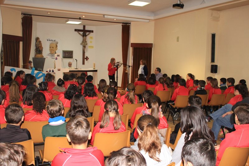 Celebración religiosa en honor a San José de Calasanz. Celebración religiosa en honor a San José de Calasanz.