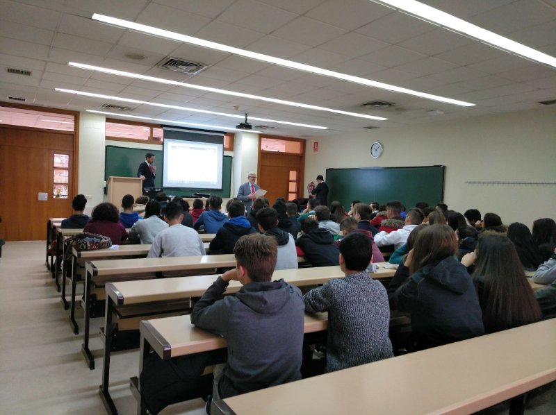 Jornadas de educación financiera en la facultad. Jornadas de educación financiera en la facultad.