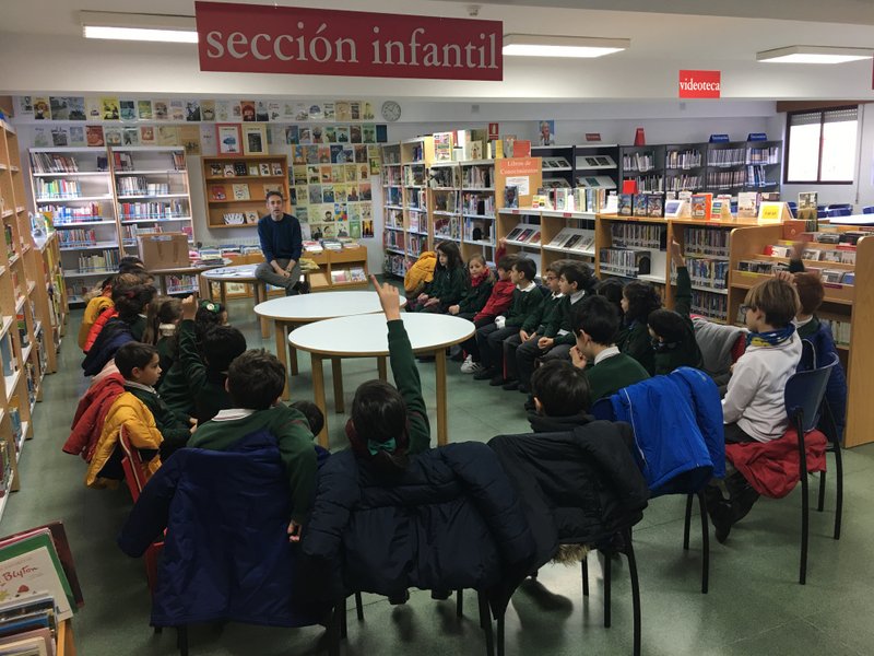 Visita a la Biblioteca Municipal Miraltormes. Visita a la Biblioteca Municipal Miraltormes.