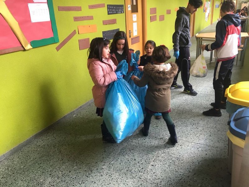 Maratón de reciclaje. Maratón de reciclaje.