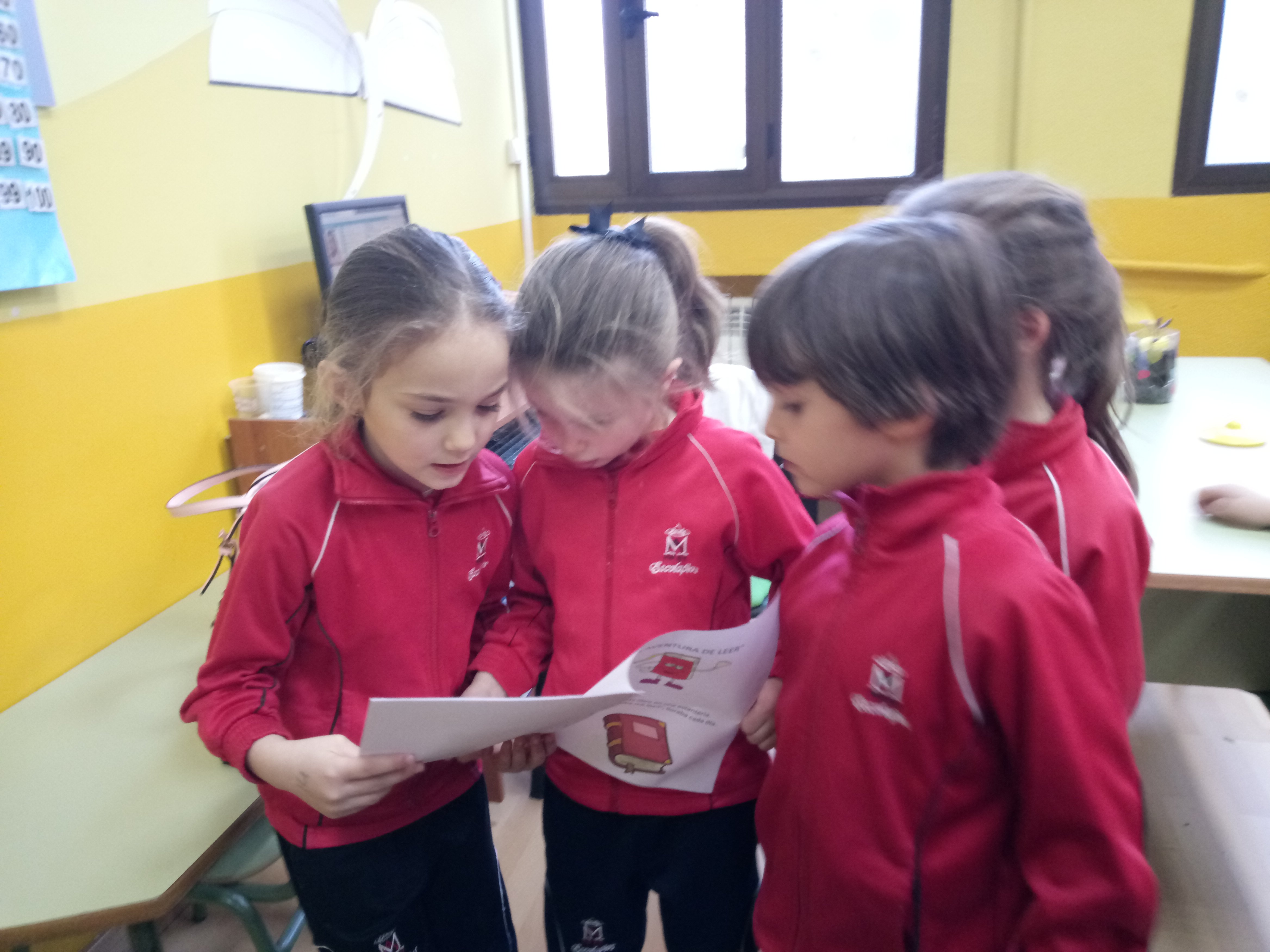 Los cinco minutos de la poesía. Los cinco minutos de la poesía.