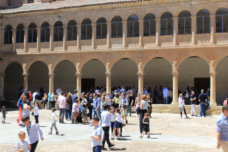 Eucaristía Familiar Eucaristía Familiar