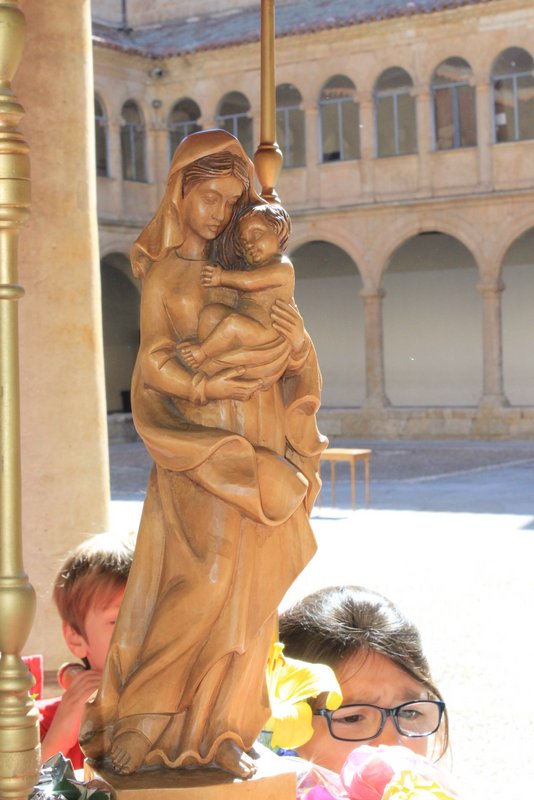 Mayo, mes de María. Mayo, mes de María.