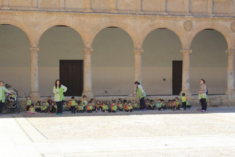 Mayo, mes de María. Mayo, mes de María.