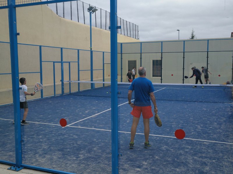 Deporte en familia. Deporte en familia.