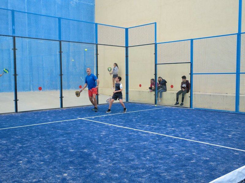 Deporte en familia. Deporte en familia.