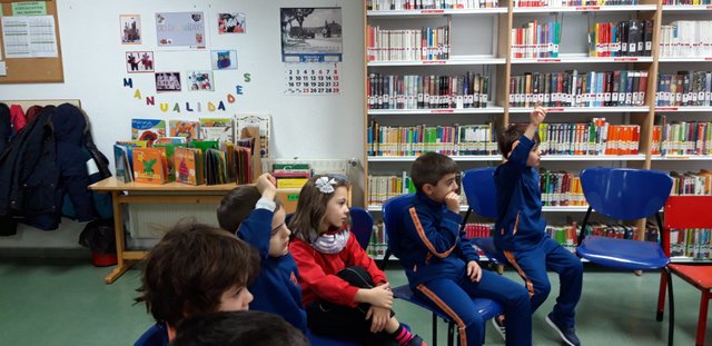 Jóvenes lectores Jóvenes lectores