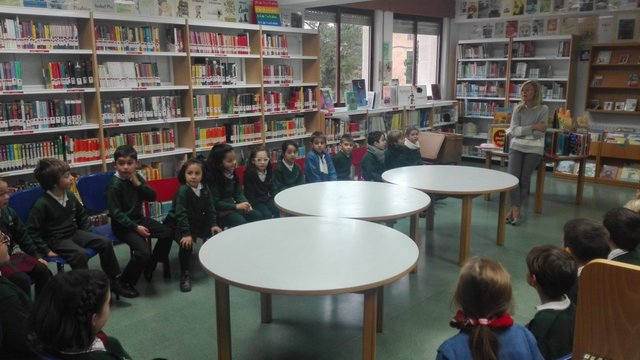 Jóvenes lectores Jóvenes lectores