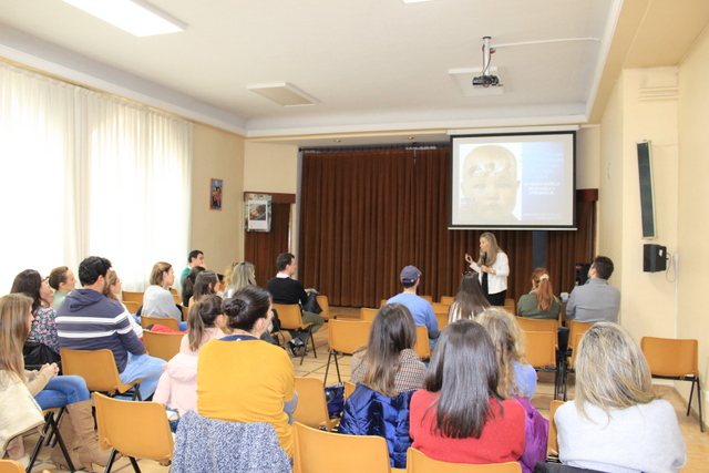 Estimulación temprana e Inteligencias Múltiples. Estimulación temprana e Inteligencias Múltiples.