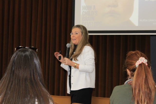 Estimulación temprana e Inteligencias Múltiples. Estimulación temprana e Inteligencias Múltiples.