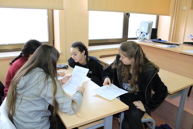 Relación entre prensa e historia Relación entre prensa e historia