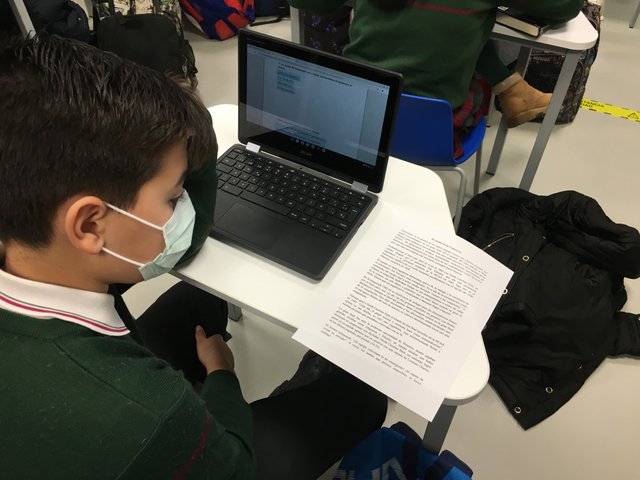 Pequeños-Grandes lectores y escritores. Pequeños-Grandes lectores y escritores.